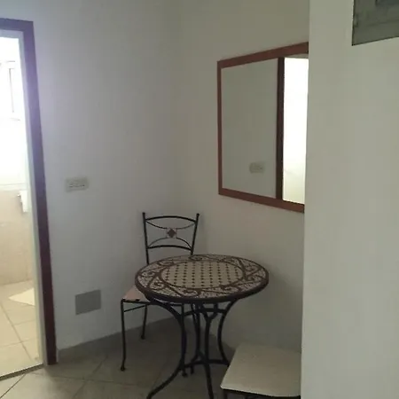 15704d Apartman *